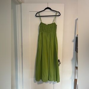 Solaí Midi Green Spaghetti Strap Dress